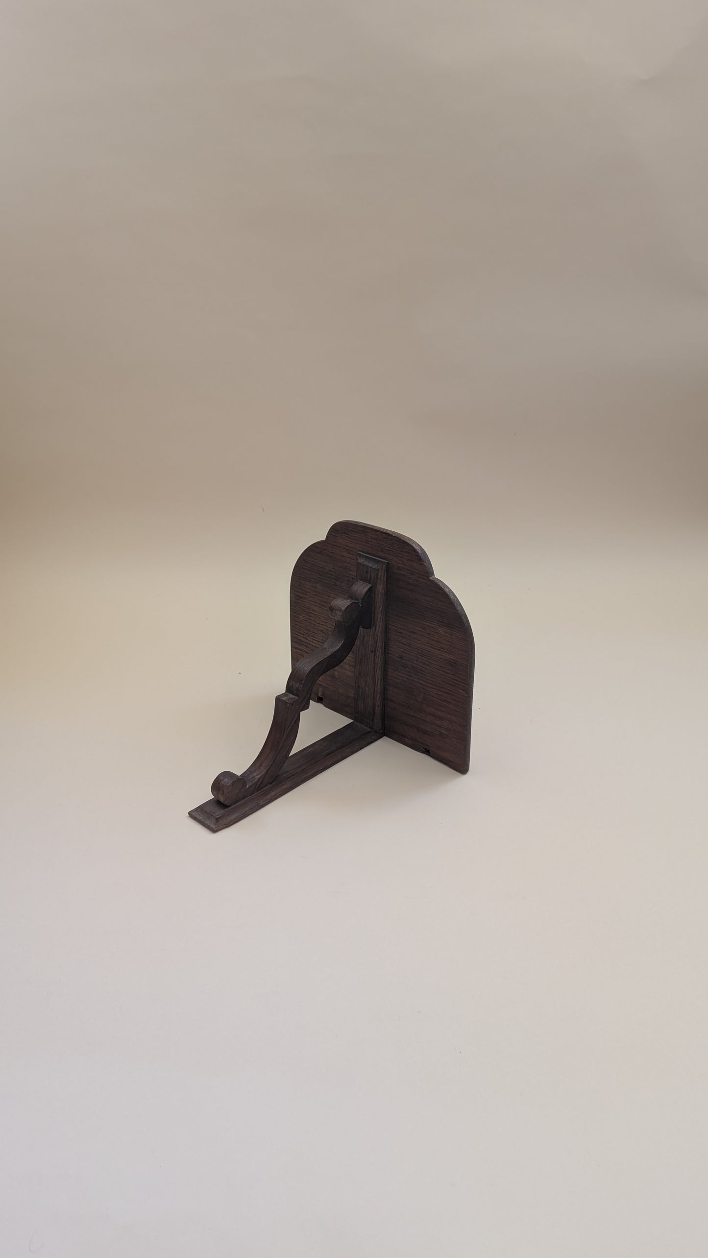 Étagère murale en bois