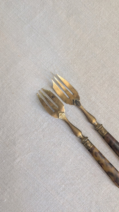 Ensemble de 12 fourchettes à gâteau anciennes