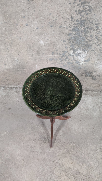 Plat en grès vert