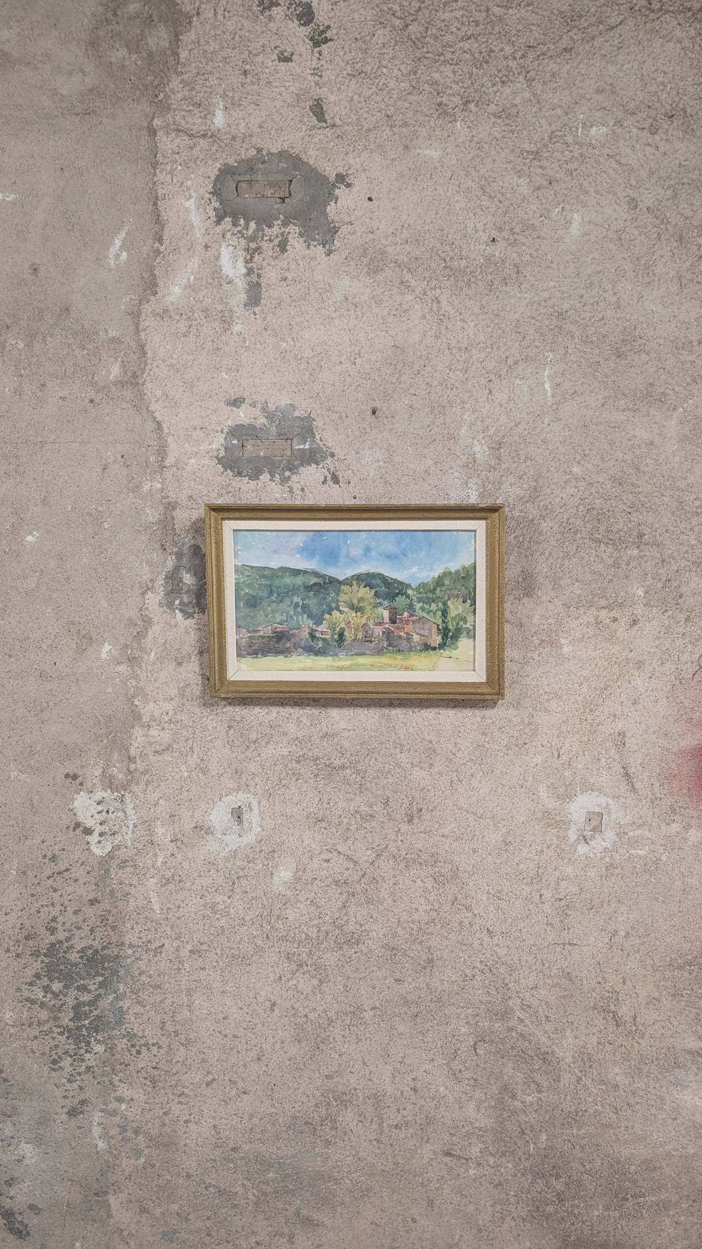 Aquarelle vintage – Village au pied des collines
