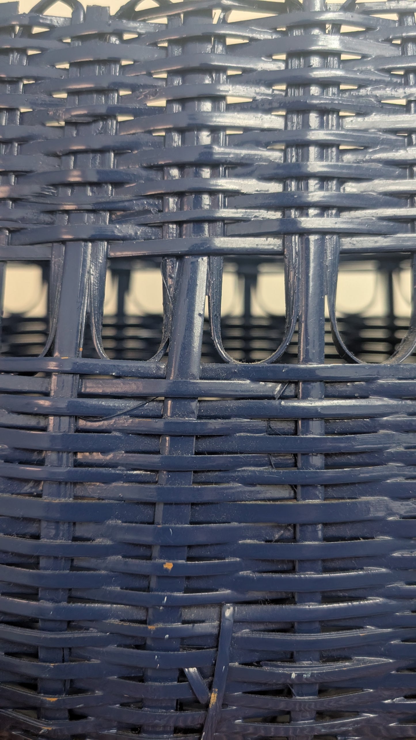Panier en osier bleu