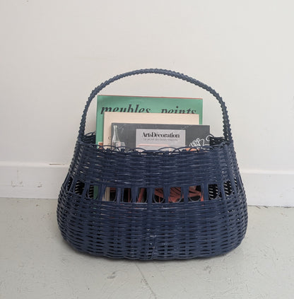 Panier en osier bleu