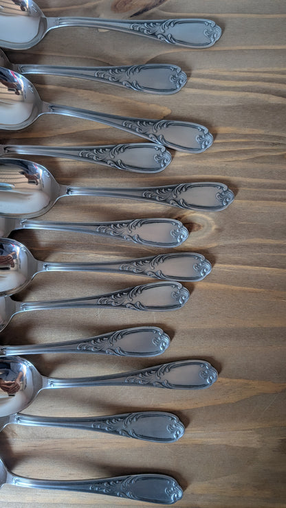 Ensemble de 12 cuillères à soupe