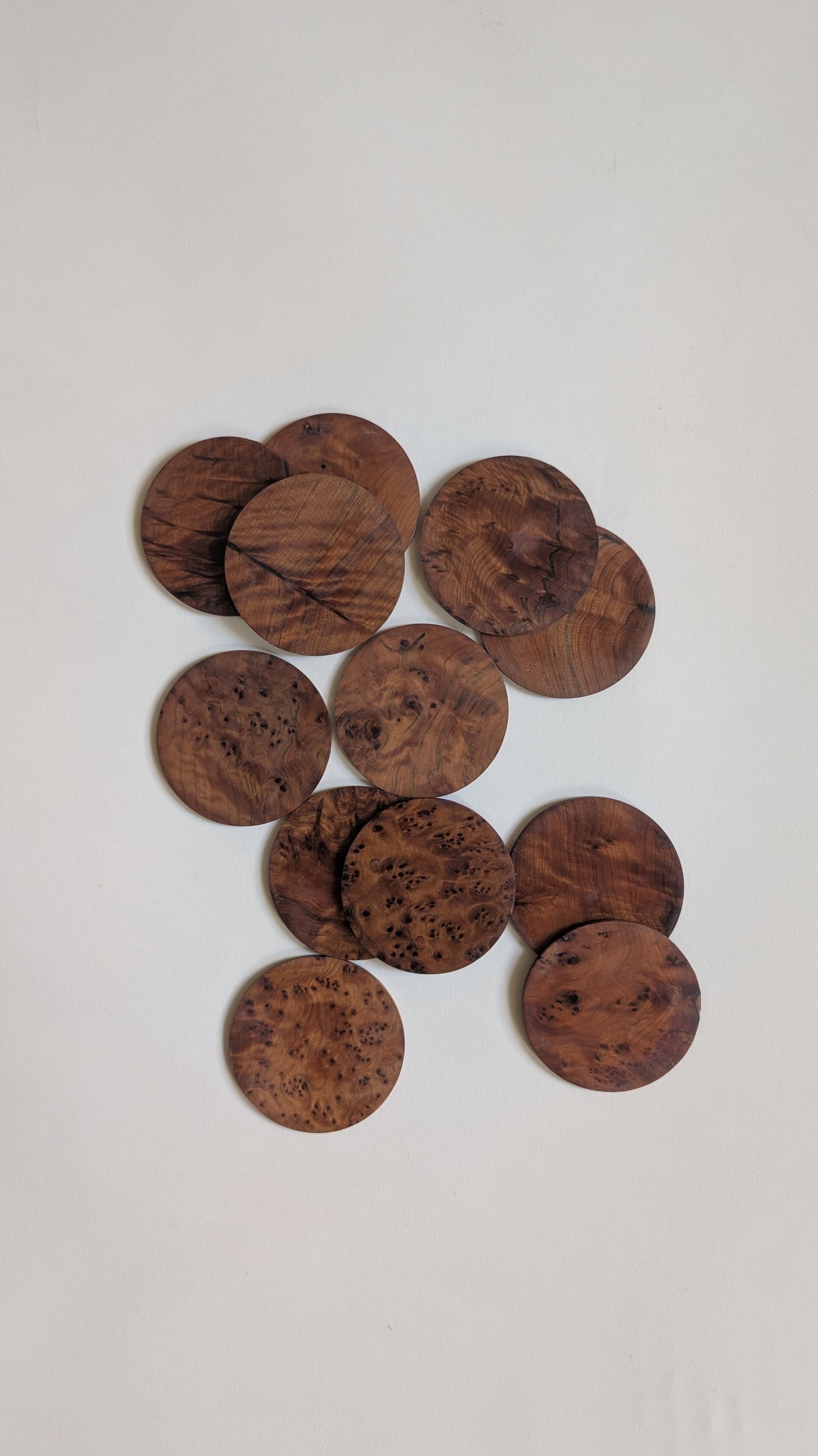 Porte-sous-verres en loupe d’orme