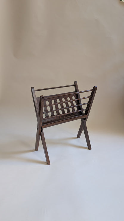 Porte-revues pliant en bois