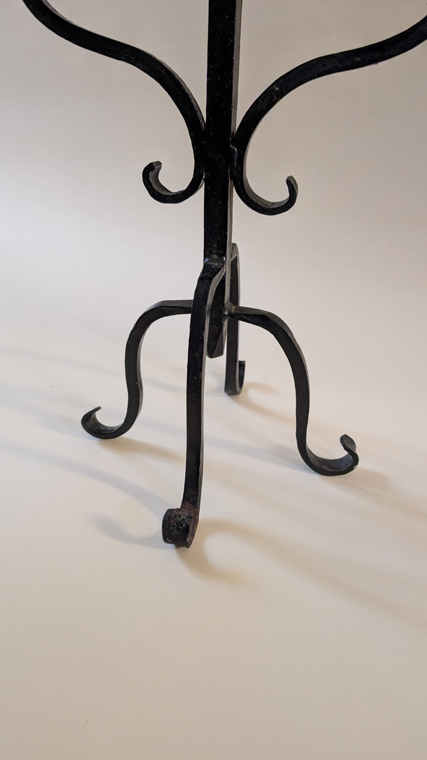 Bougeoir en fer forgé