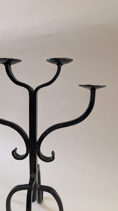 Bougeoir en fer forgé