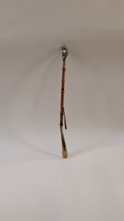 Chausse-pied & gratte-dos 2-en-1, manche en bambou