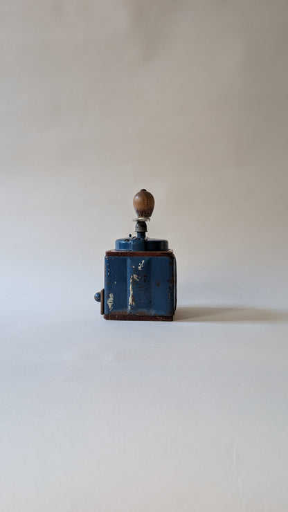 Ancien moulin à café Peugeot Frères