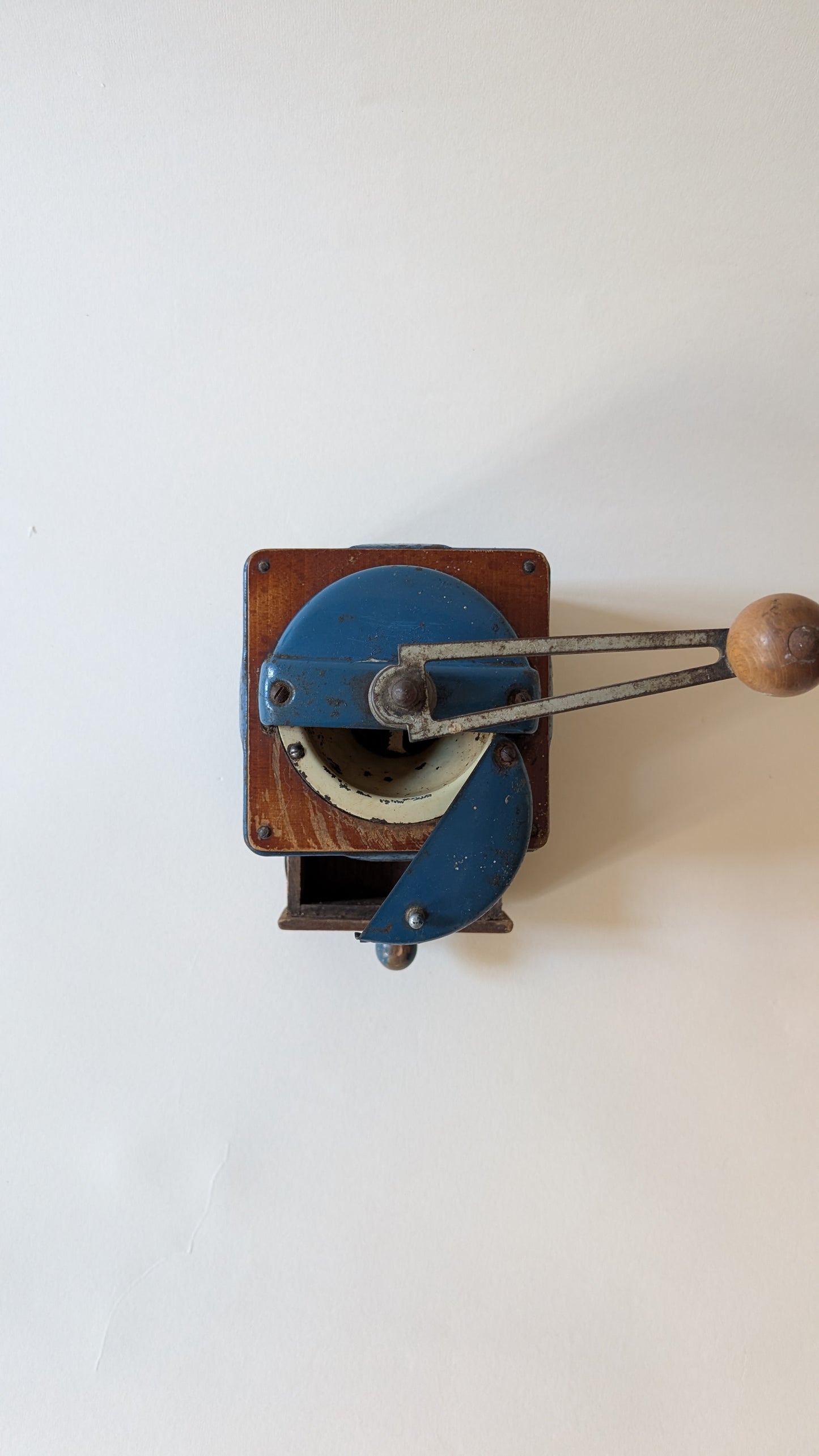 Ancien moulin à café Peugeot Frères