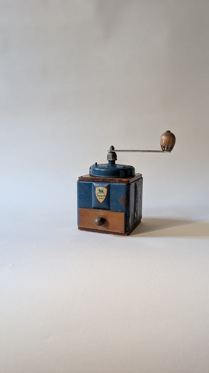 Ancien moulin à café Peugeot Frères