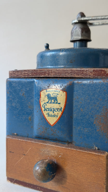 Ancien moulin à café Peugeot Frères
