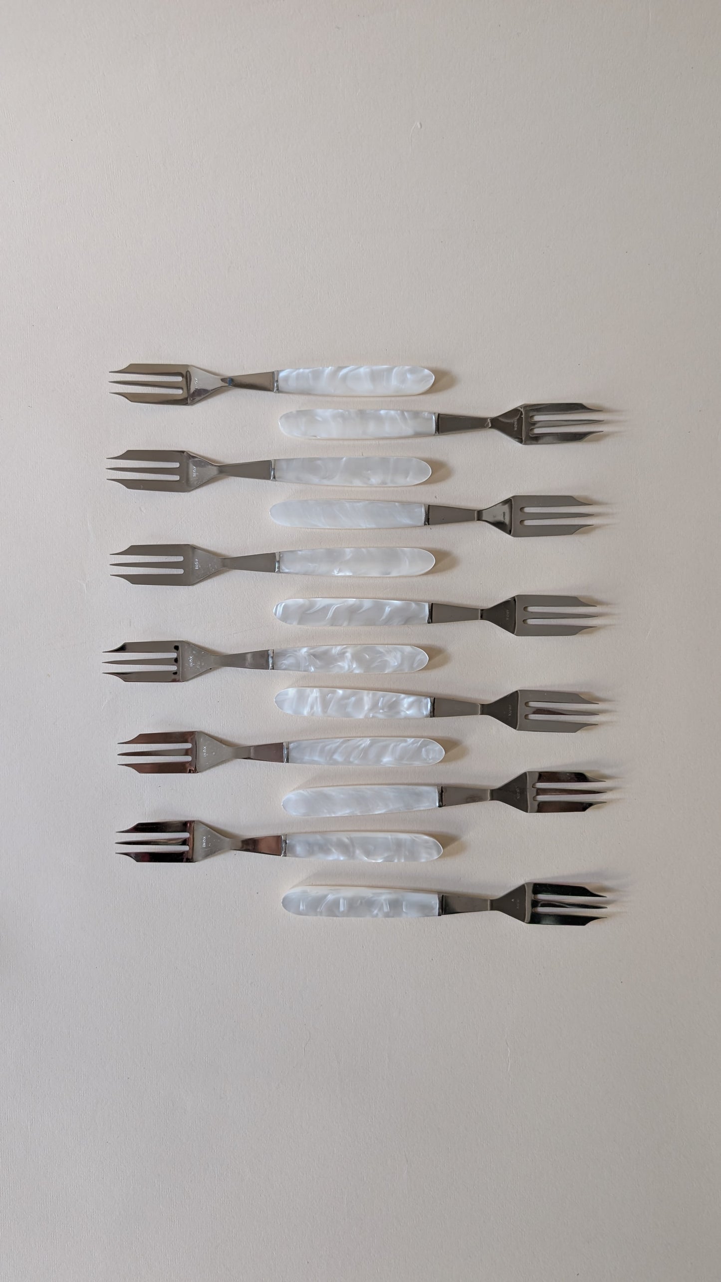 Ensemble de 12 fourchettes à dessert