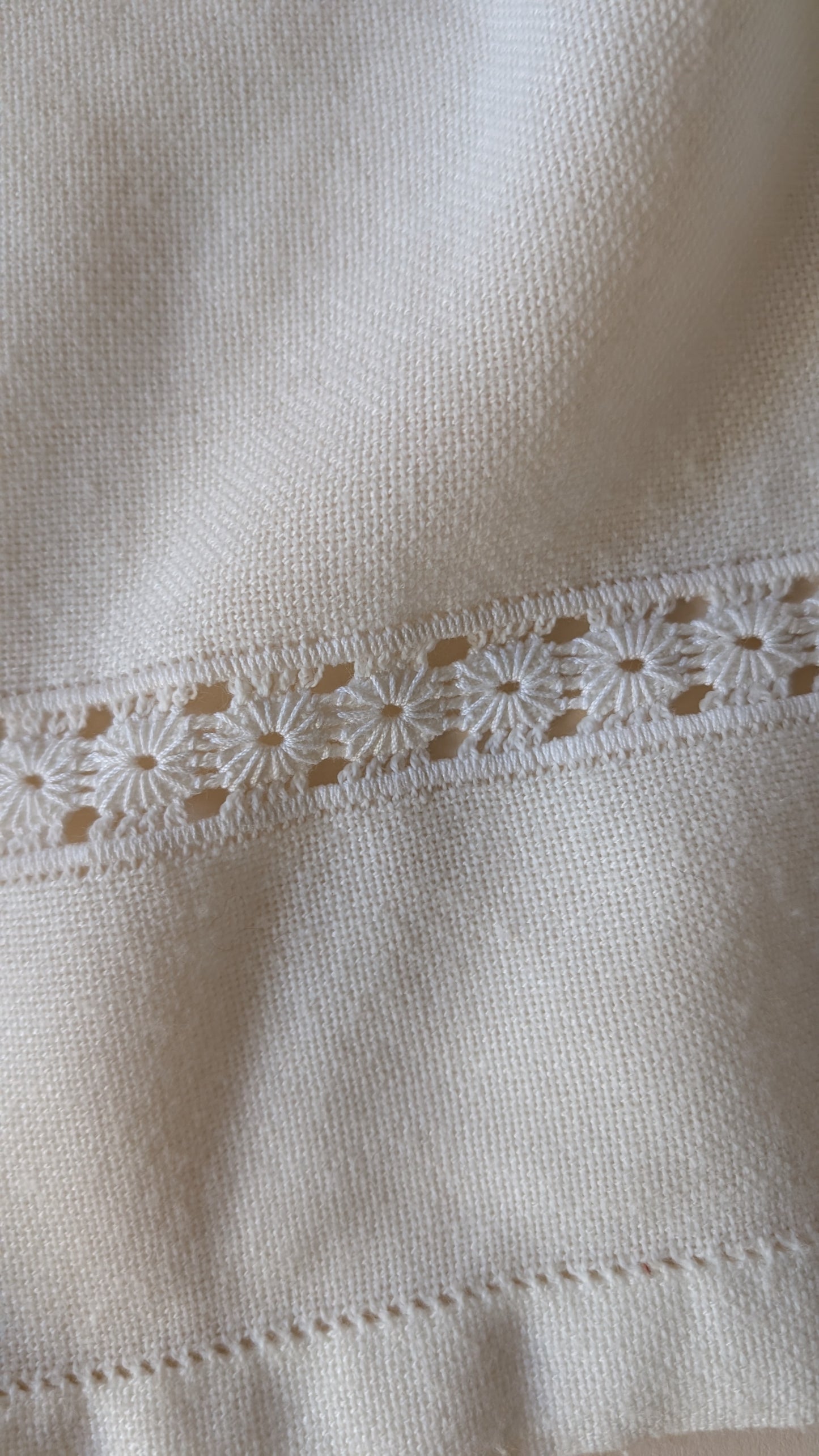 Nappe ancienne en coton blanc