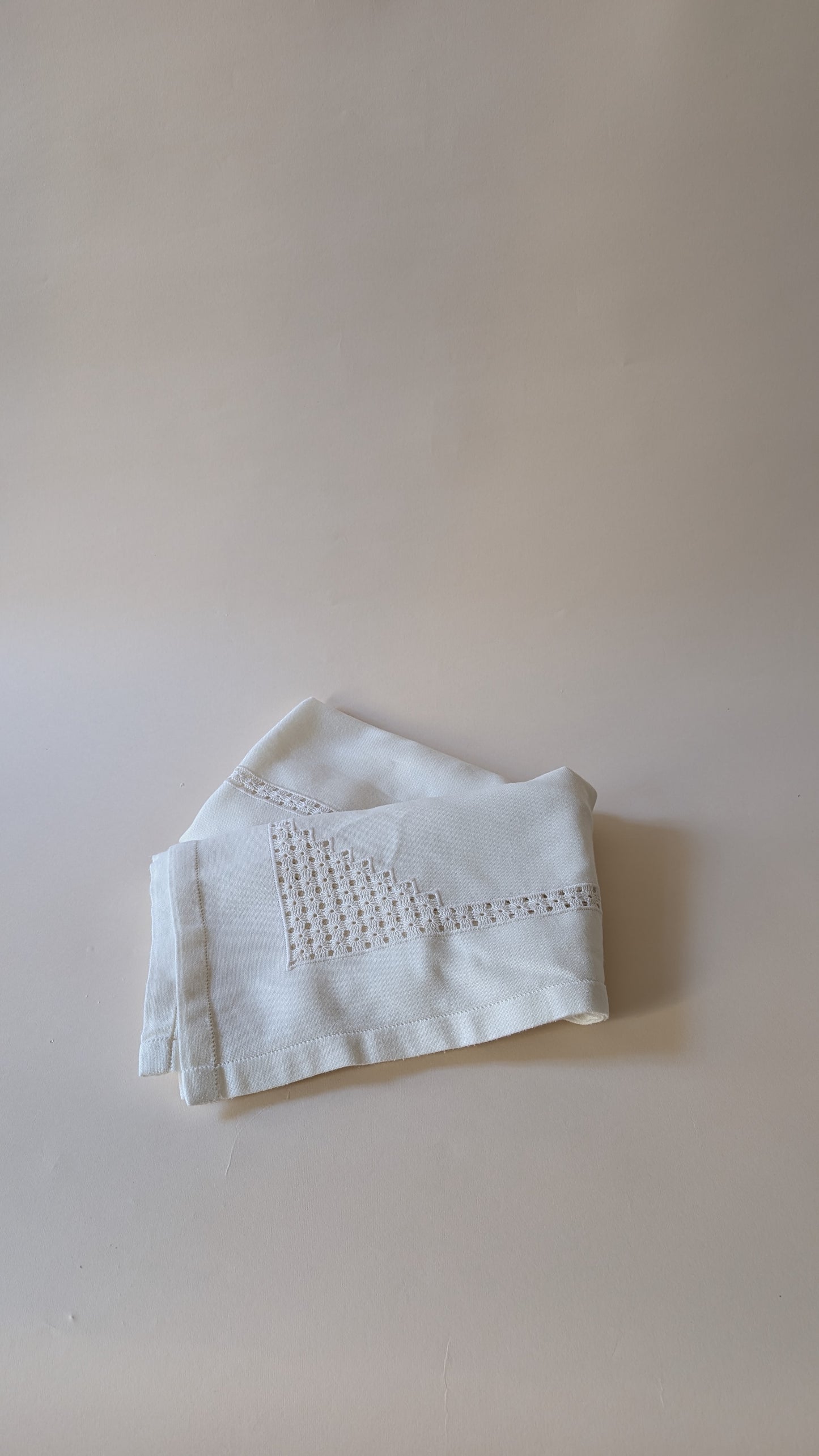 Nappe ancienne en coton blanc