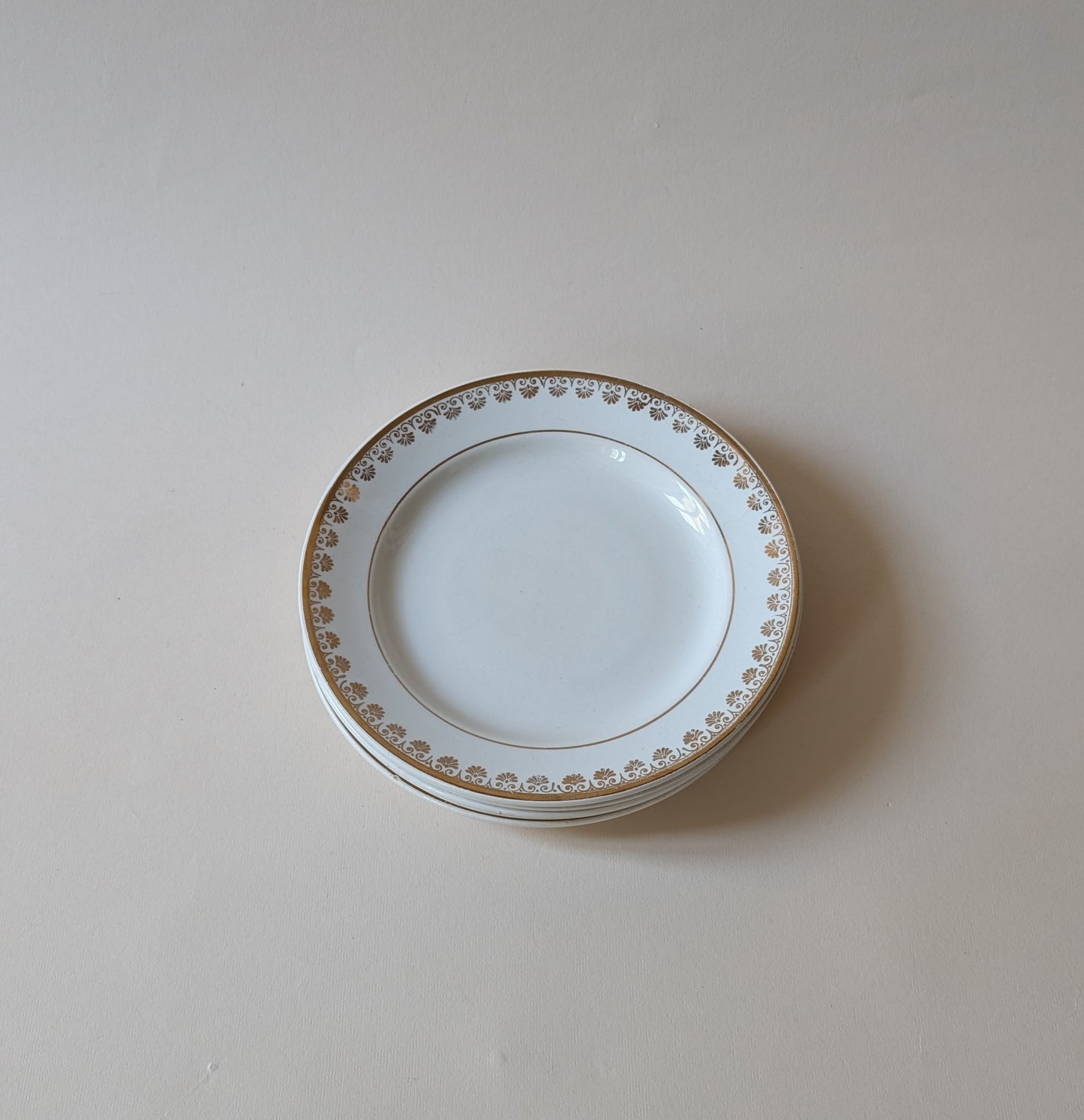 5 ASSIETTES À DESSERTS