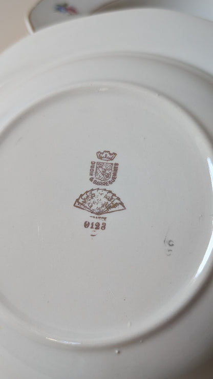 13 ASSIETTES CREUSES