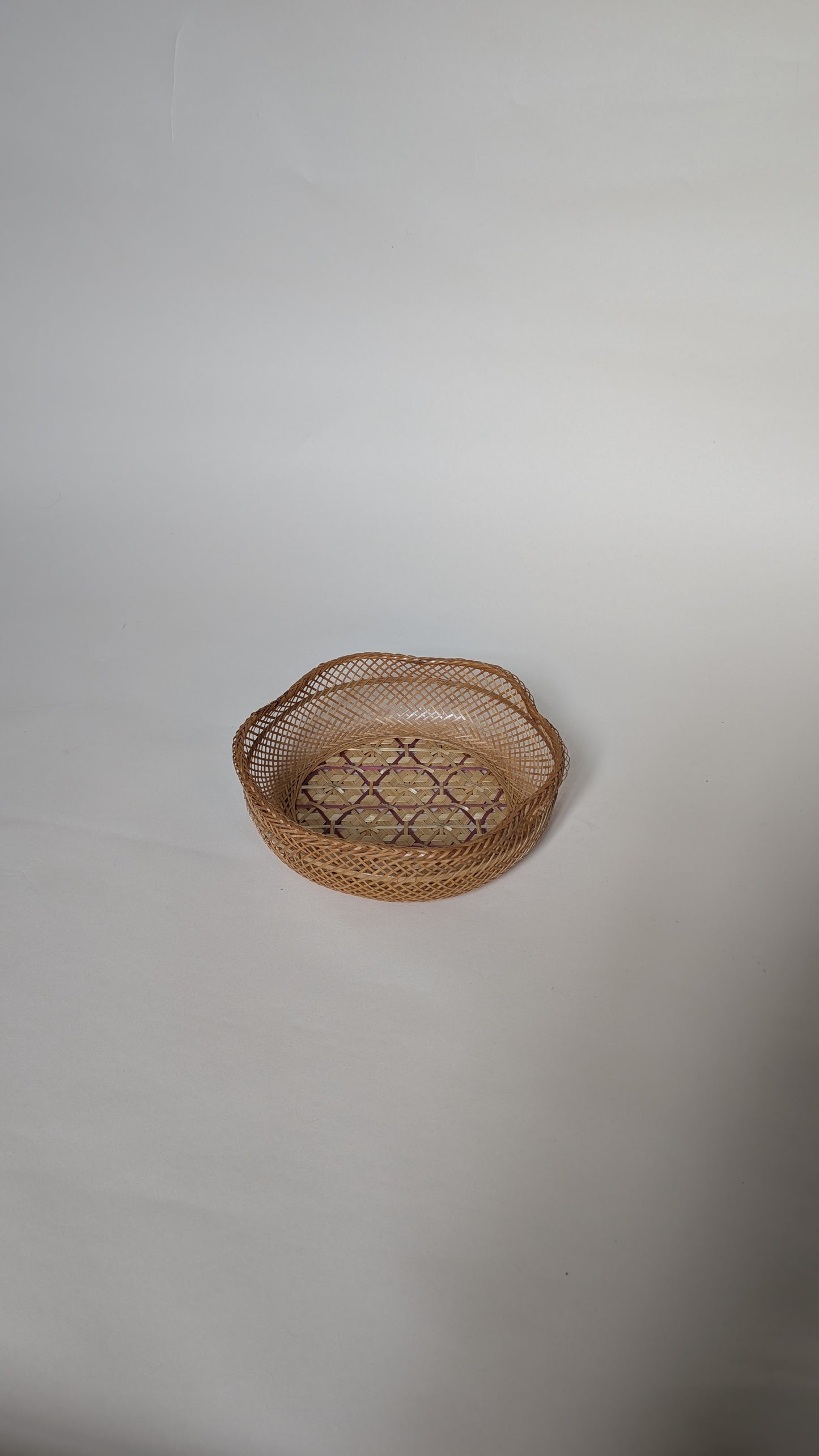 CORBEILLE TRESSÉE EN FIBRE NATURELLE