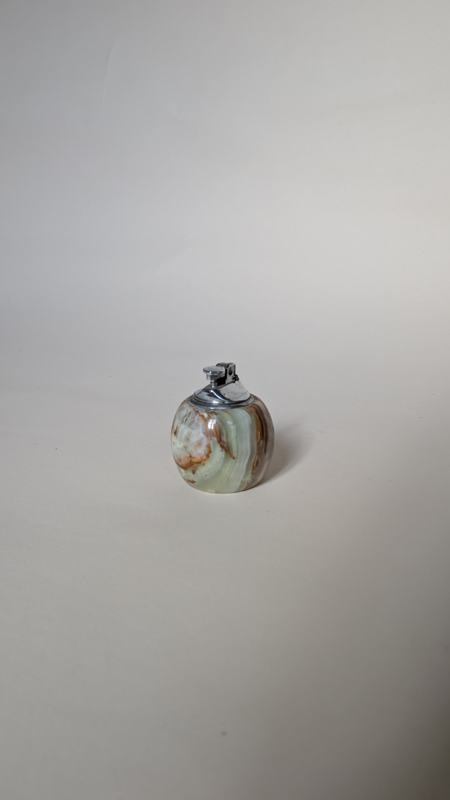 BRIQUET DE TABLE EN ONYX