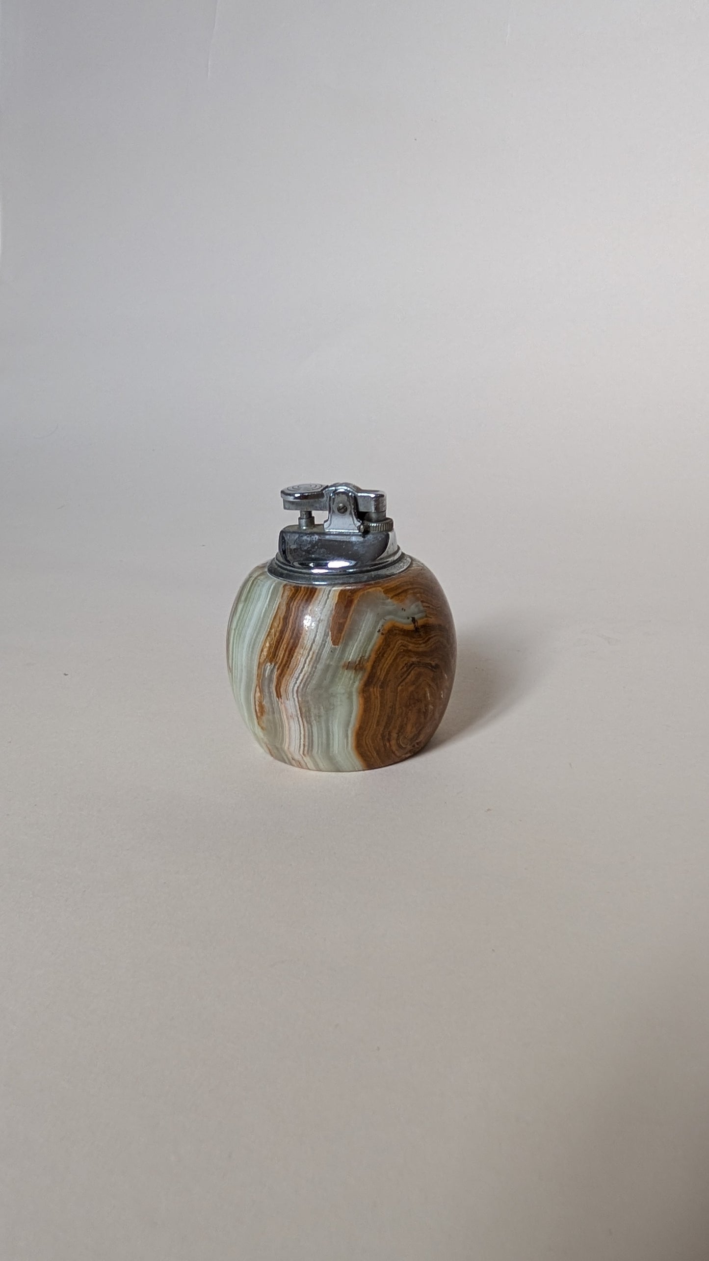 BRIQUET DE TABLE EN ONYX