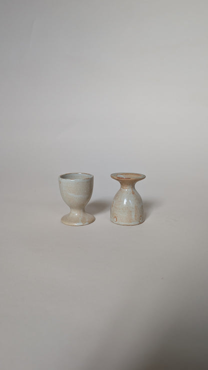 PAIRE DE COQUETIERS EN GRÈS