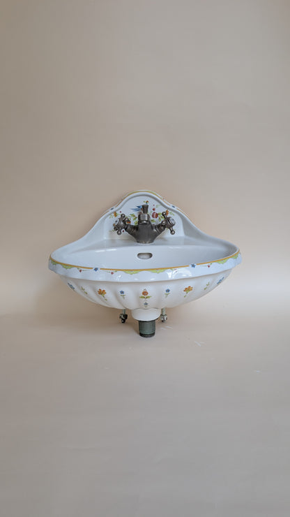 Ensemble de salle de bain en céramique peinte