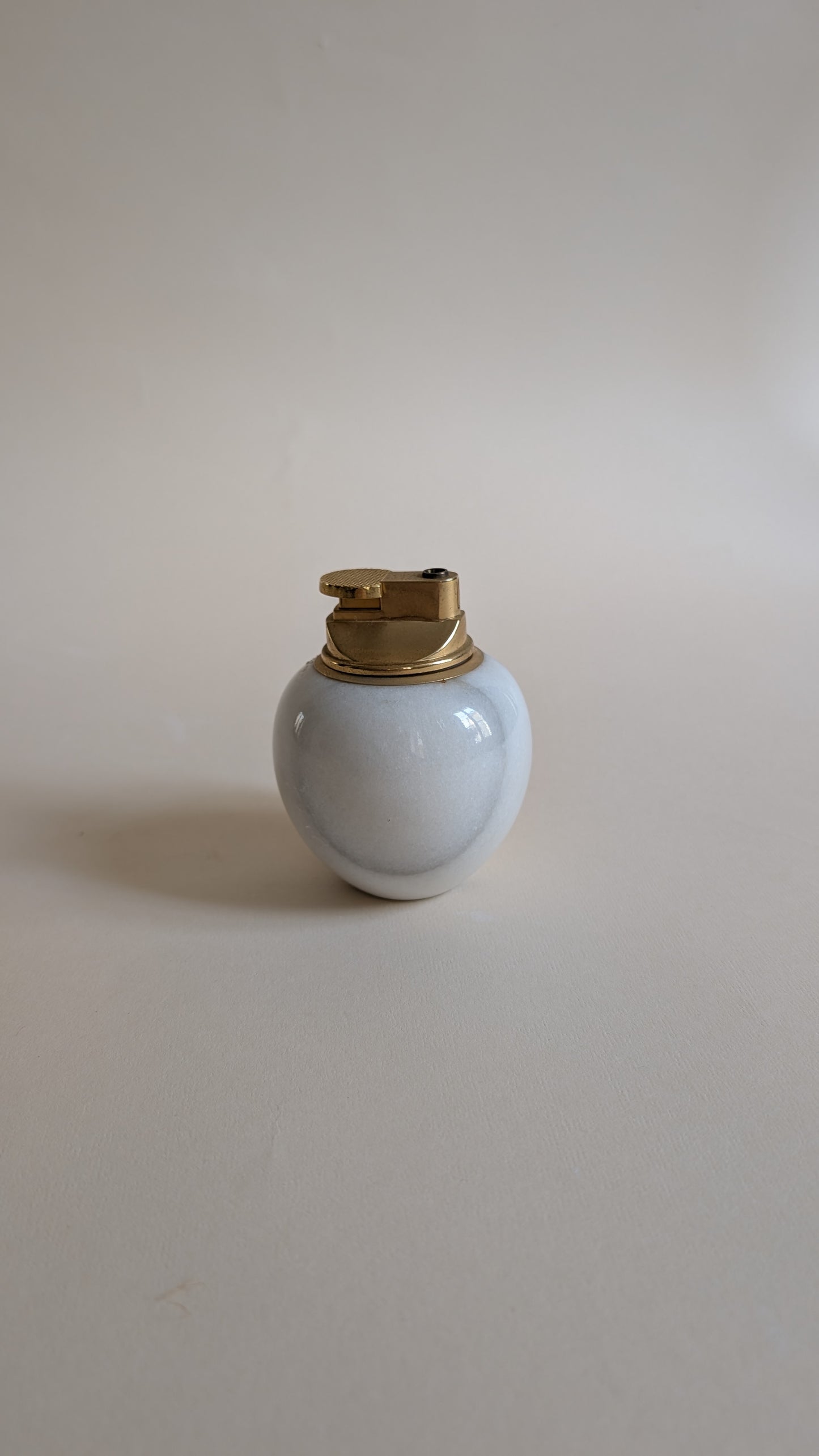 Briquet de table en pierre
