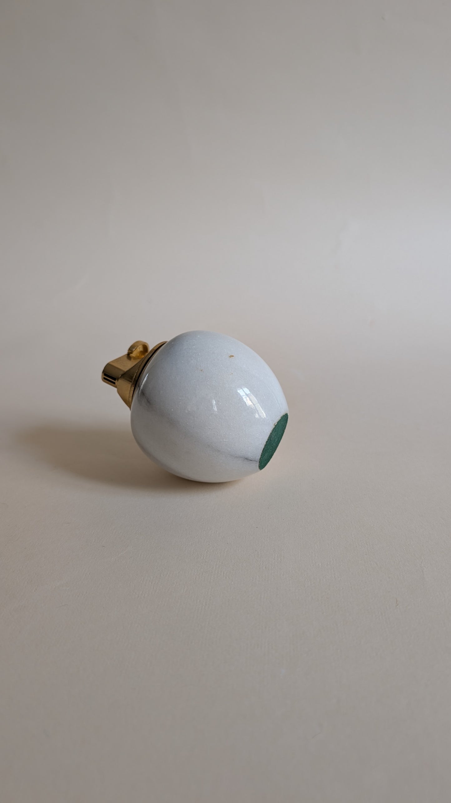 Briquet de table en pierre