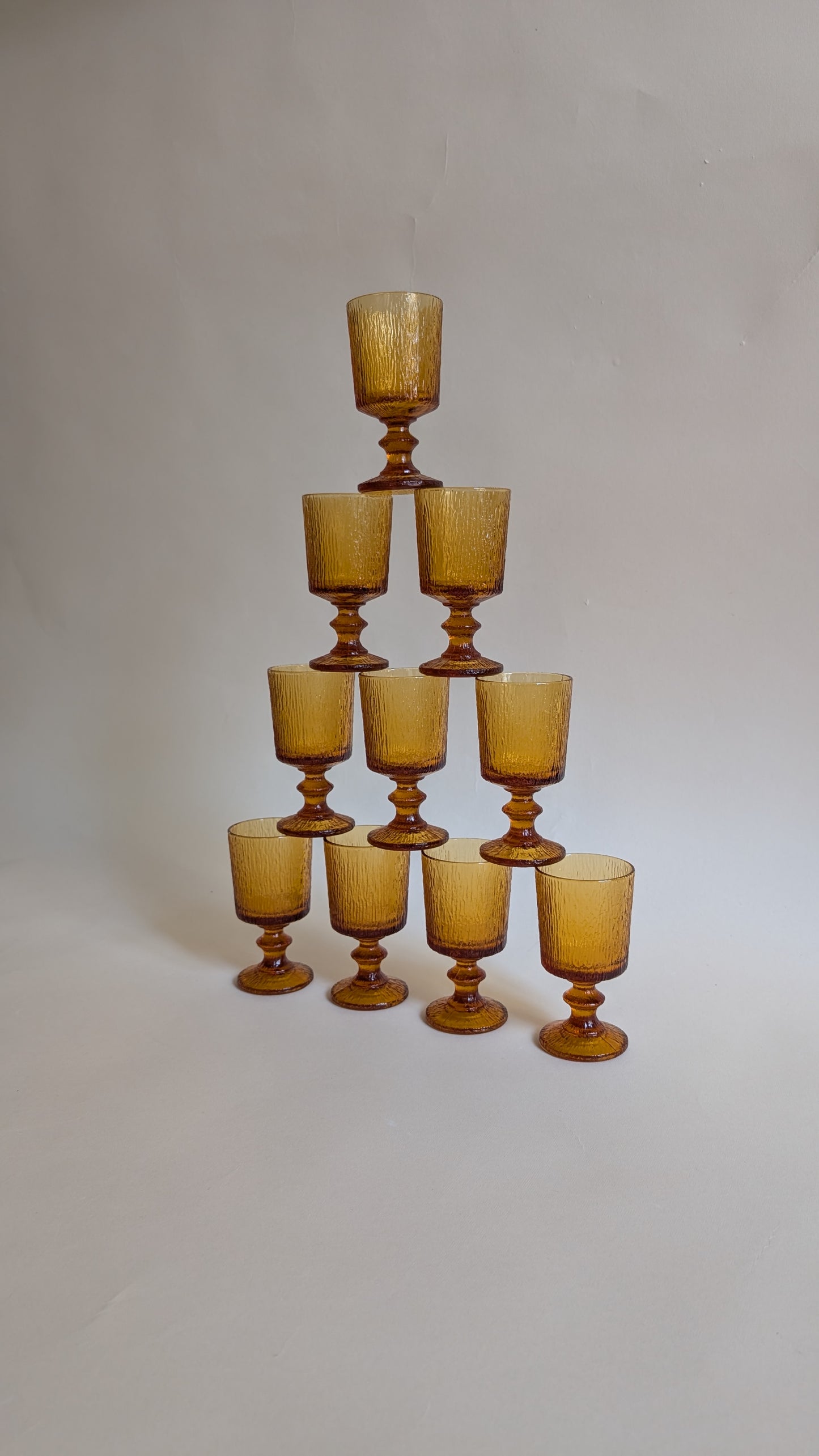 Lot de 10 verres oranges