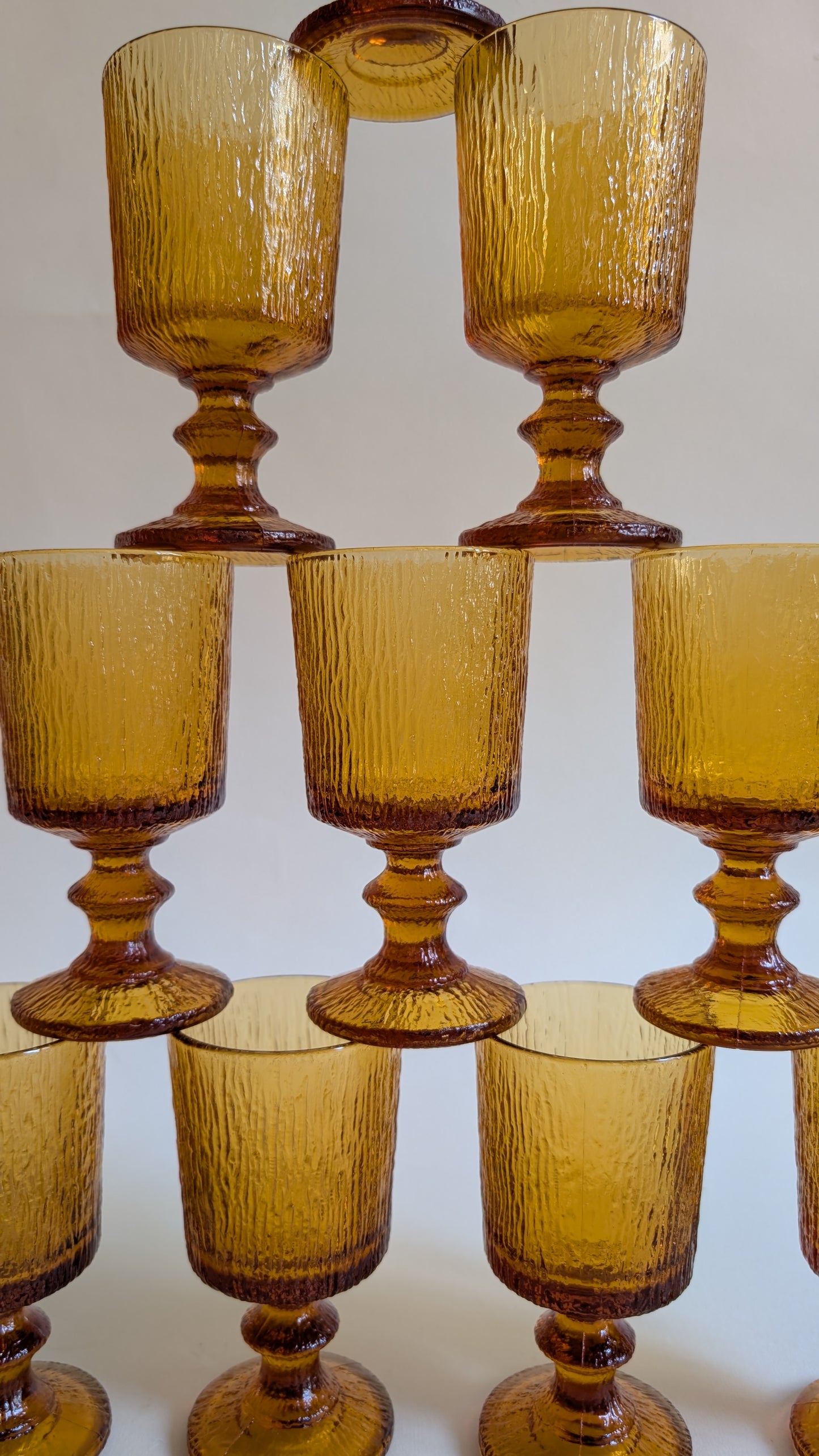 Lot de 10 verres oranges
