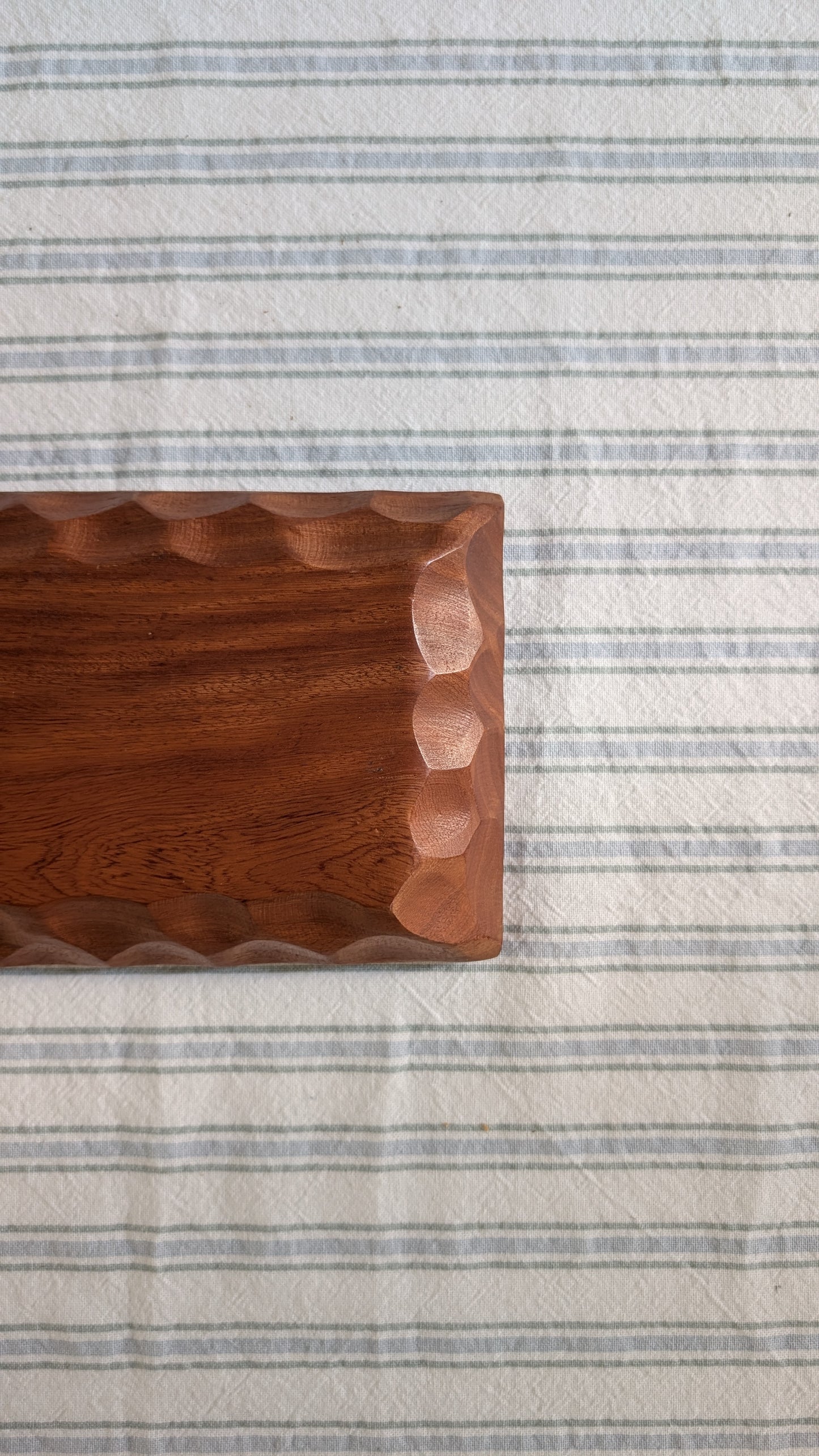 Vide-poches en bois