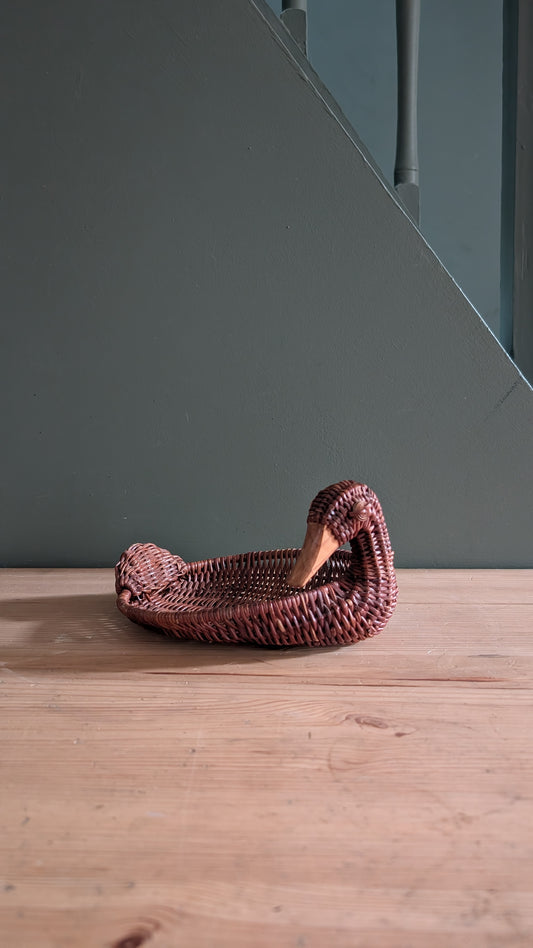 Vide-poche canard en osier tressé