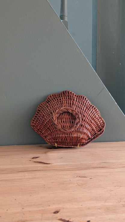 Boîte coquillage vintage en osier tressé
