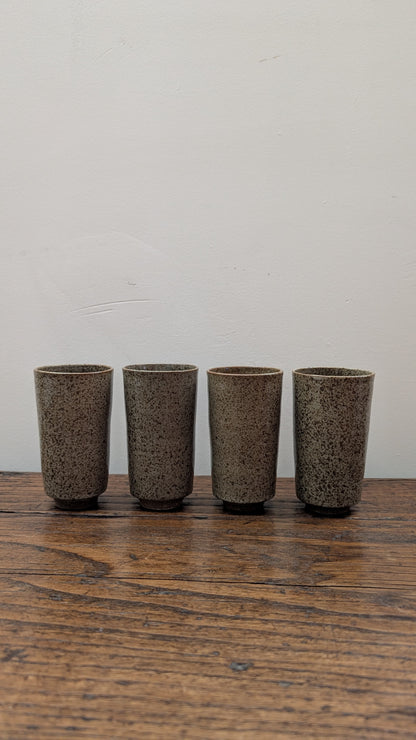 Ensemble de 4 mazagrans en céramique tachetée