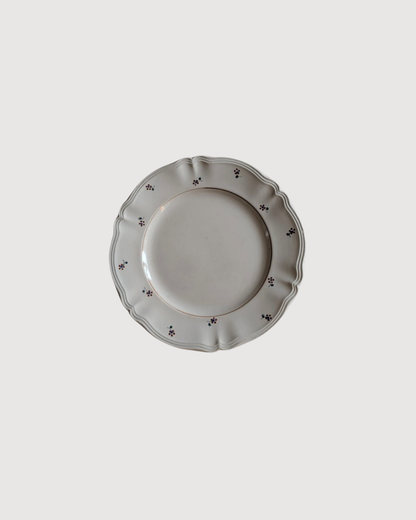 Plat beige petites fleurs