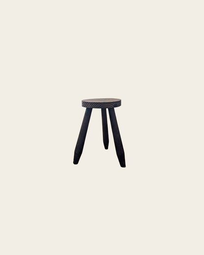 Tabouret tripode
